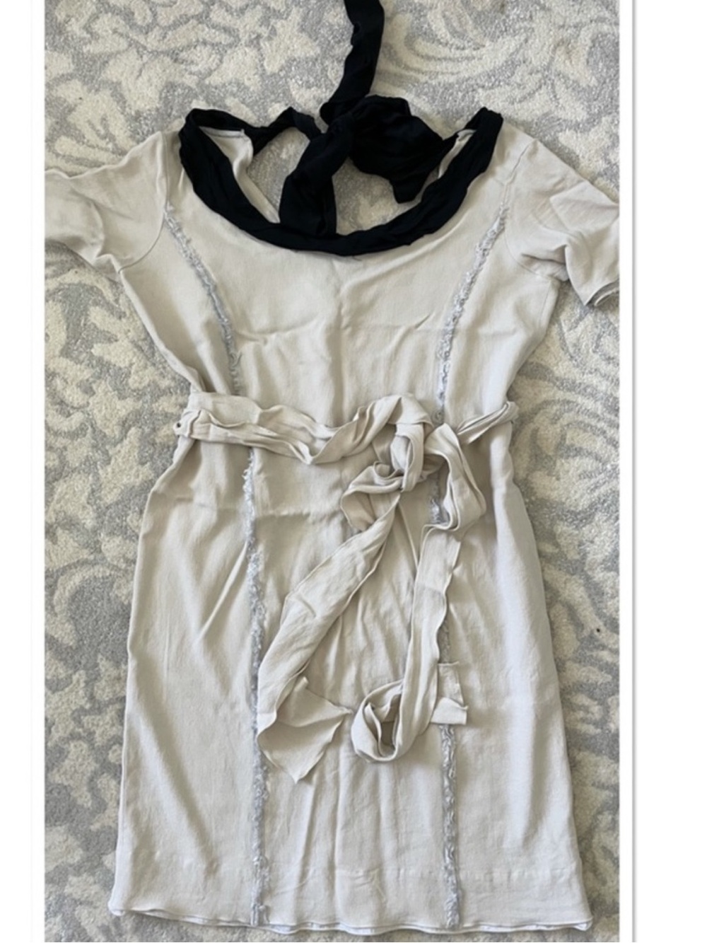 Prada Beige Mini Dress with Black Neck and wrap tie Size medium 6 US, 42 Italian